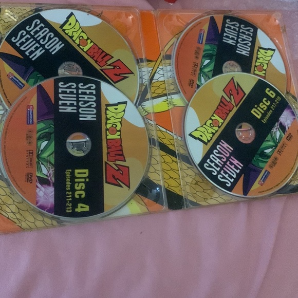 Bundle of 💿 and funko pop - Picture 4 of 5